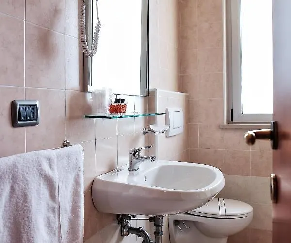 מלון La Tartaruga רוזטו דליי אברוצי