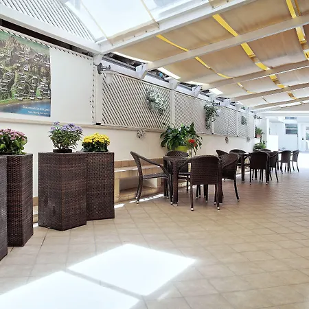 Hotel La Tartaruga 3*