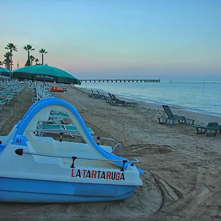 Hotel La Tartaruga 3*