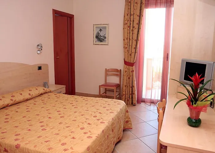 La Tartaruga Otel 3*